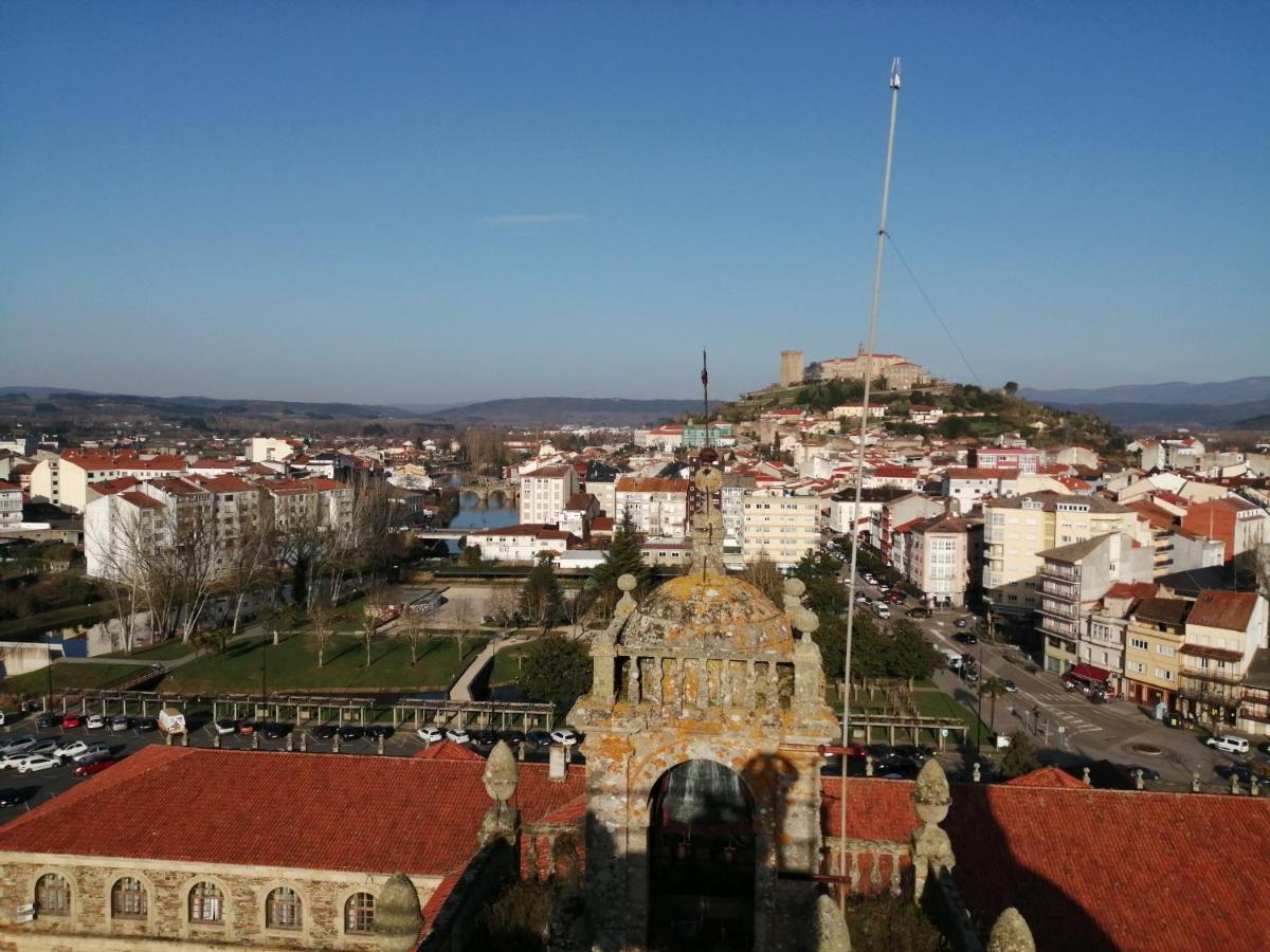 Apartamento Lemavos Monforte De Lemos Esterno foto